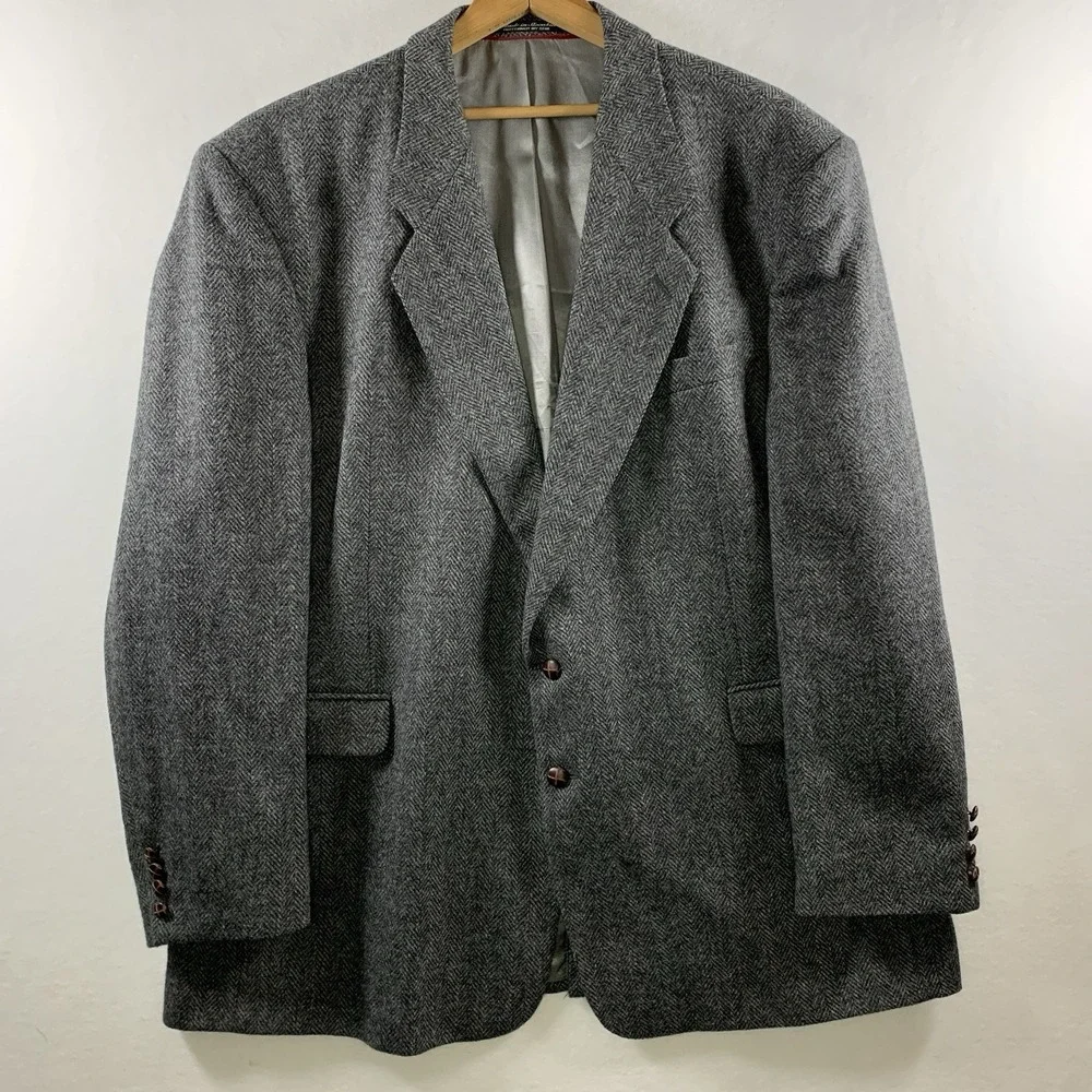 VTG Men 100% Wool Herringbone Tweed Blazer 52L Gray Wood Buttons Wide Lapel